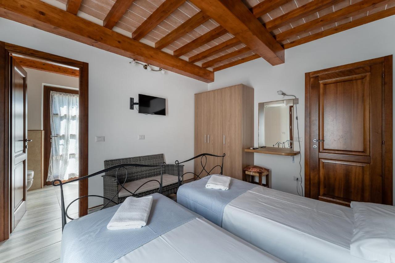 Hotel Delfino Прокио Екстериор снимка