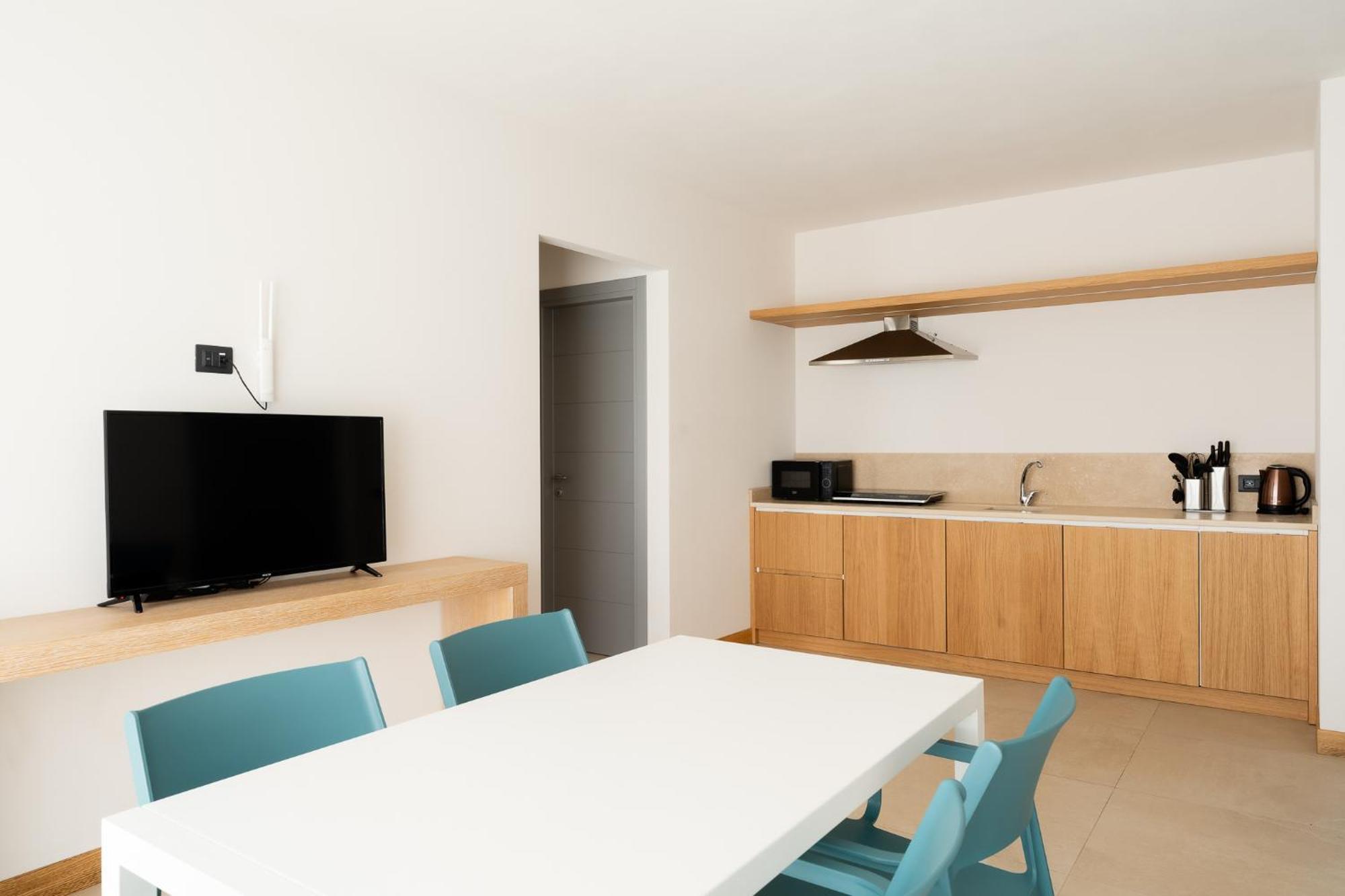 Hotel Delfino Прокио Екстериор снимка