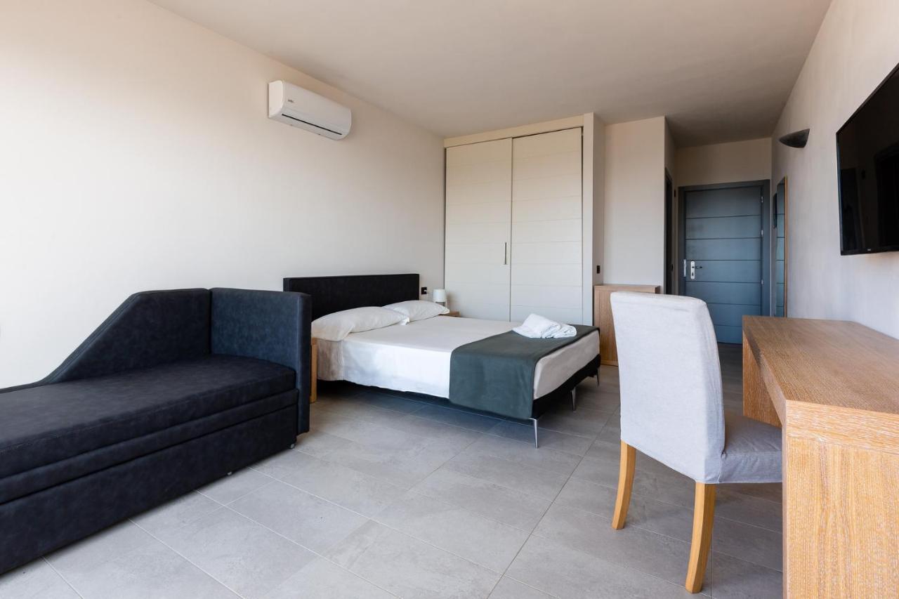 Hotel Delfino Прокио Екстериор снимка