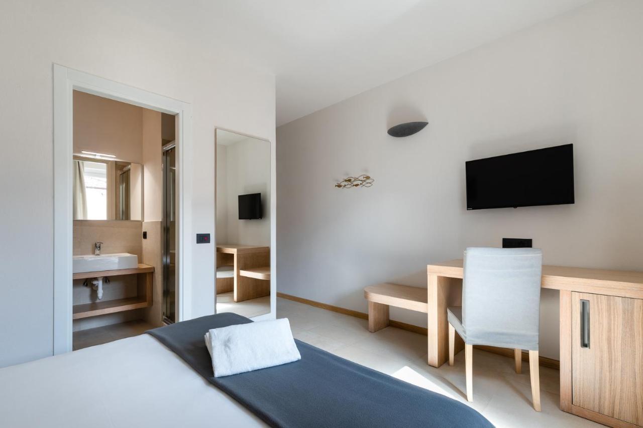 Hotel Delfino Прокио Екстериор снимка
